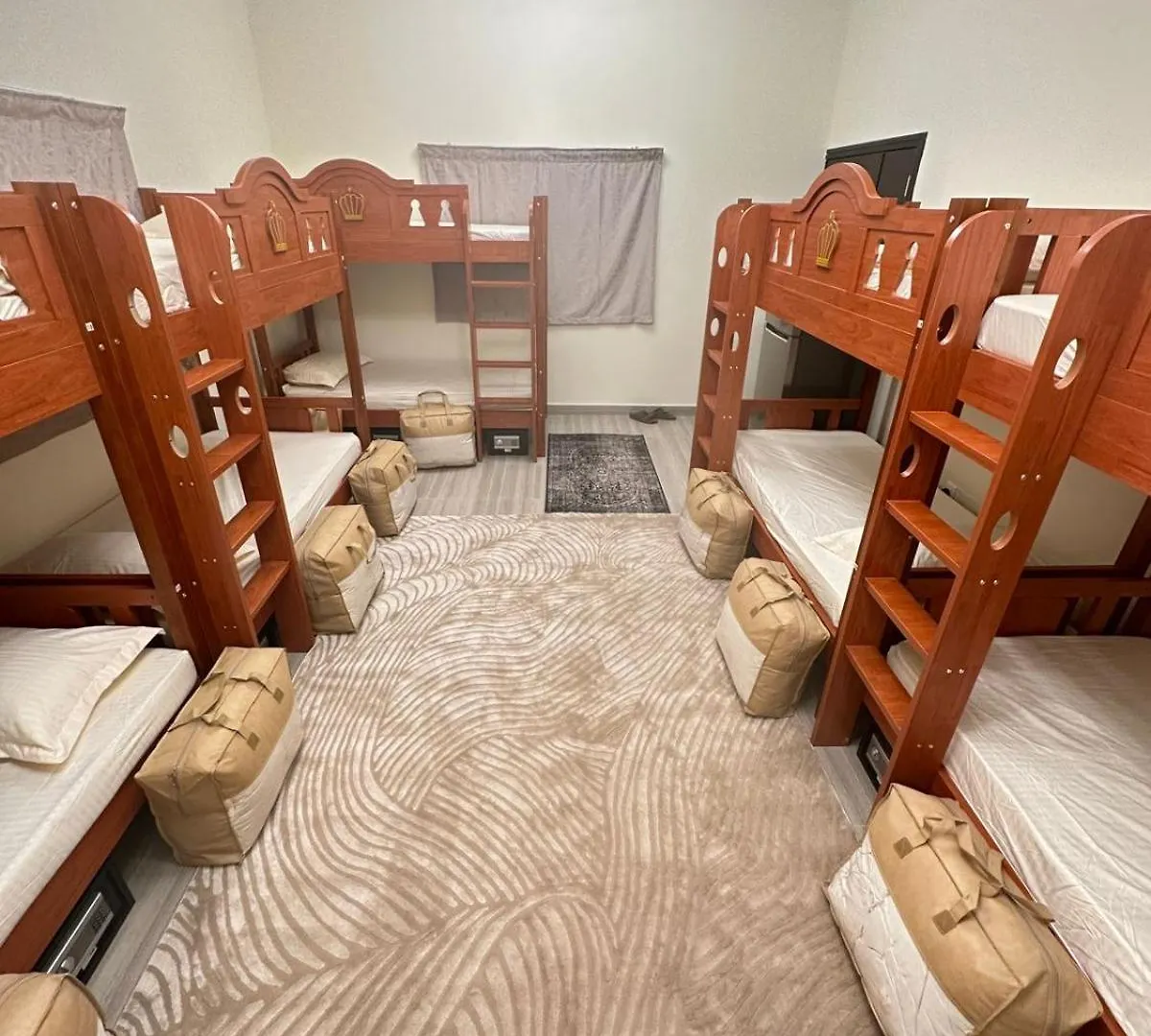 Heliya Hostel Dubai